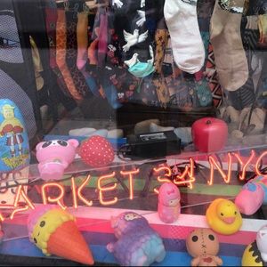 Meet your Posher, Chloe